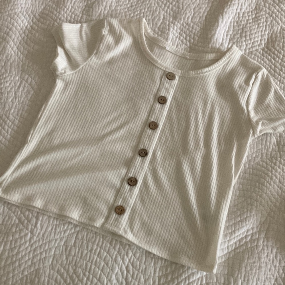 White buttoned crop top